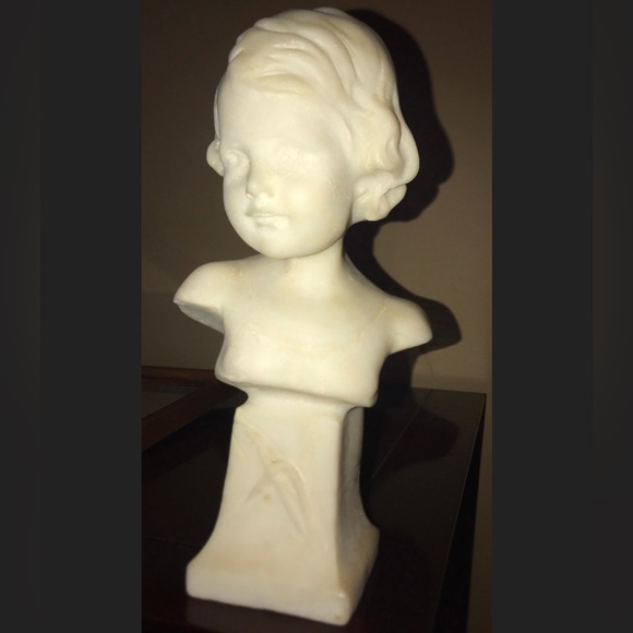 19th Century Antique Hand Carved Alum Young Girl Female Bust Statue Sculpture - Picture 8 of 10